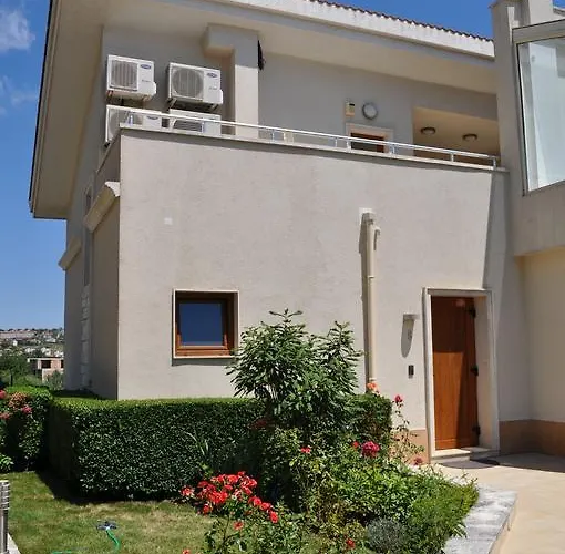 Sun Village Byala * بايالا