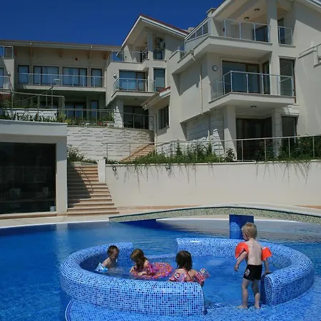 Дом отдыха Sun Village Byala