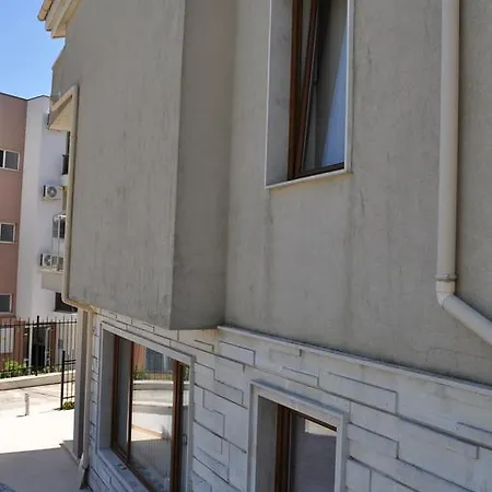 Sun Village Byala Дом отдыха Бяла